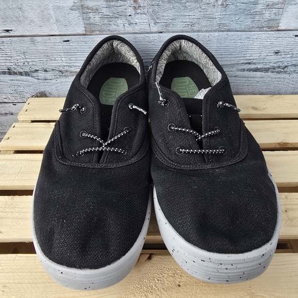 Hey Dude Conway Sport Mesh Slip On Sneakers White Black Speckles Mens Size 11 - Picture 2 of 11